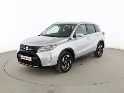 Usado Suzuki Vitara GLX 129 CV (94 kW) 2024 Gris SUV