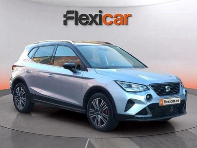 Usado Seat Arona FR 116 CV (85 kW) 2024 Gris SUV