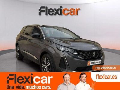 Usado Peugeot 5008 Allure 130 CV (95 kW) 2023 Gris SUV