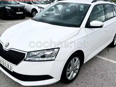 Usado Skoda Fabia Ambition 95 CV (69 kW) 2022 Blanco Utilitario