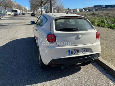 Usado Alfa Romeo MiTo Distinctive 120 CV (88 kW) 2009 Blanco Utilitario