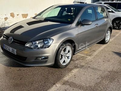 Gris / plata Usado 2014 VW Golf Advance Berlina | 11.990 € (Buen precio)