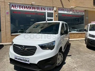 Usado Opel Combo Life Edition 102 CV (75 kW) 2021 Blanco Monovolumen