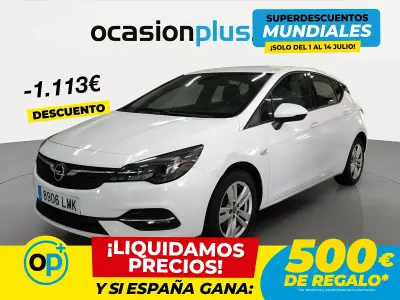 Usado Opel Astra GS Line 110 CV (80 kW) 2021 Blanco Berlina