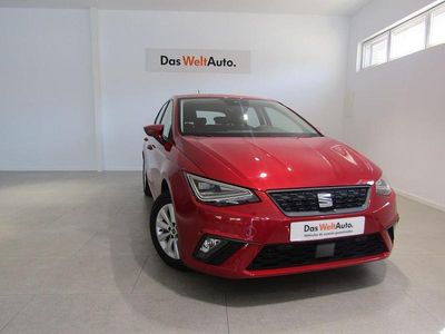 Rojo Usado 2022 Seat Ibiza Style Plus Utilitario | 14.990 € (Precio justo)