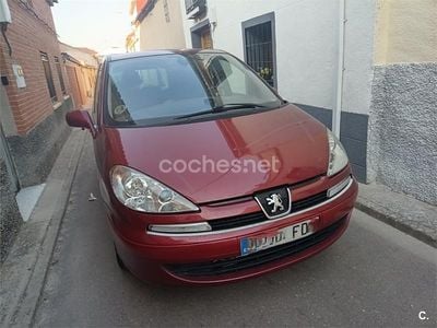 Peugeot 807