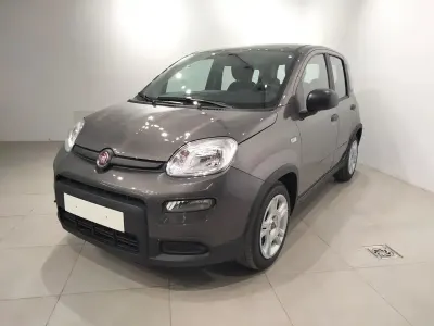 Usado Fiat Panda 70 CV (51 kW) 2024 Gris Utilitario