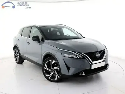 Usado Nissan Qashqai Tekna 160 CV (117 kW) 2023 Gris SUV