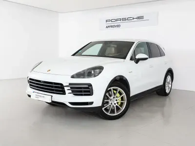 Usado Porsche Cayenne E-Hybrid 462 CV (339 kW) 2019 Blanco SUV