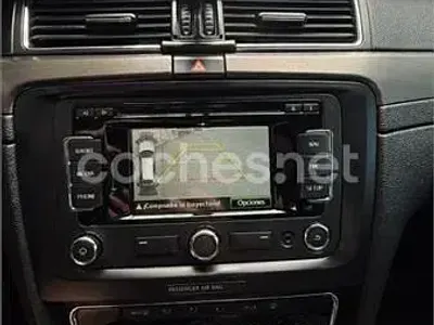Usado Skoda Superb Elegance 170 CV (125 kW) 2013 Marrón Familiar
