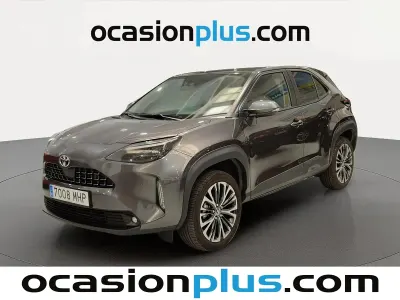 Usado Toyota Yaris Cross Style 116 CV (85 kW) 2023 Gris SUV