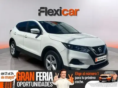 Begagnad Nissan Qashqai Acenta 150 HK (110 kW) 2018 Vit SUV