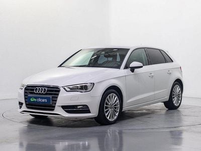 Usado Audi A3 Advanced 150 CV (110 kW) 2016 Blanco Berlina