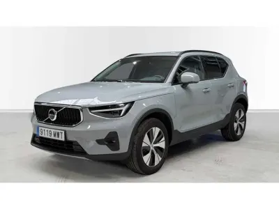 Usado Volvo XC40 163 CV (119 kW) 2024 Gris SUV