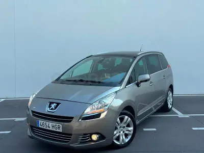 Usado Peugeot 5008
