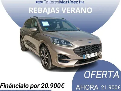 Usado Ford Kuga ST-Line X 150 CV (110 kW) 2020 Gris / plata SUV
