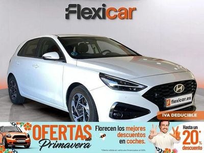 Usado Hyundai i30 101 CV (74 kW) 2024 Blanco Berlina