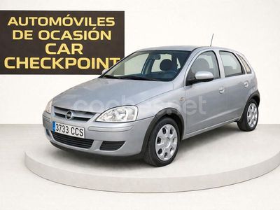 Gris / plata Usado 2003 Opel Corsa Club Berlina | 2995 € (Un poco caro)
