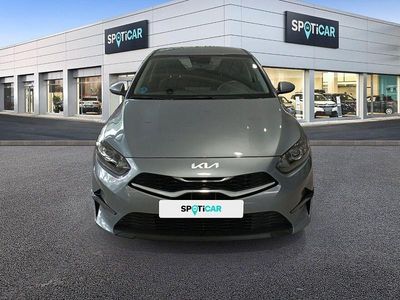Blanco Usado 2024 Kia Ceed Utilitario | 18.900 € (Precio justo)