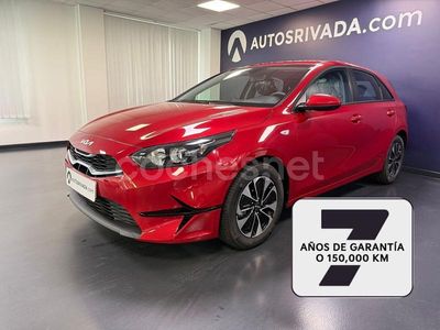 Rojo Nuevo 2025 Kia Ceed Utilitario | 20.800 € (Buen precio)