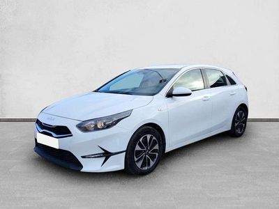 Usado Kia Ceed 101 CV (74 kW) 2025 Blanco Utilitario