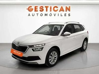Usado Skoda Kamiq Style 111 CV (81 kW) 2021 Blanco SUV