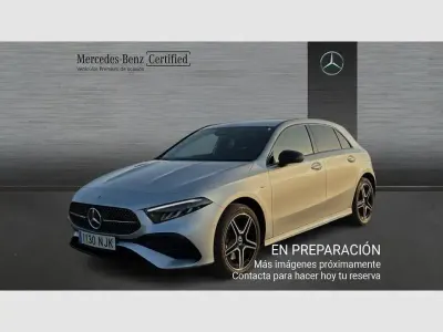 Usado Mercedes A250 218 CV (160 kW) 2025 Gris Berlina