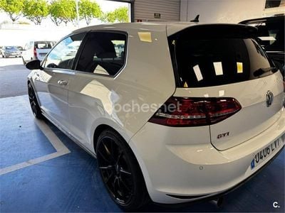 VW Golf VII