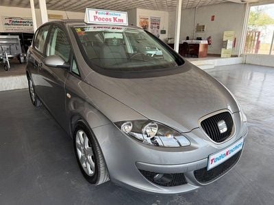 Usado Seat Altea Stylance 105 CV (77 kW) 2008 Gris / plata Monovolumen