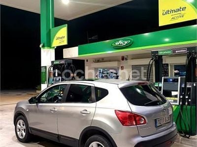 Usado Nissan Qashqai Acenta 150 CV (110 kW) 2008 Gris / plata SUV