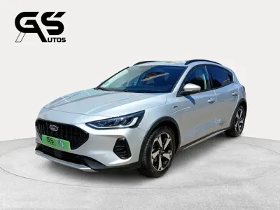 Usado Ford Focus Active 155 CV (114 kW) 2024 Gris
