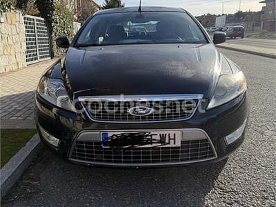 Usado Ford Mondeo Ghia 140 CV (102 kW) 2007 Negro Berlina