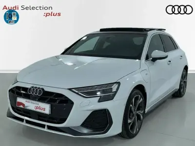 Usado Audi A3 e-tron S-Line 204 CV (150 kW) 2025 Blanco Utilitario