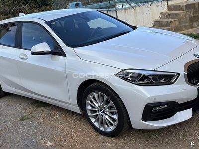 Usado BMW 118 Comfort Edition 136 CV (100 kW) 2020 Blanco Utilitario