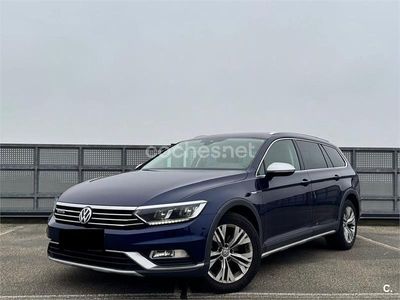 Usado VW Passat Alltrack 190 CV (139 kW) 2019 Azul Familiar
