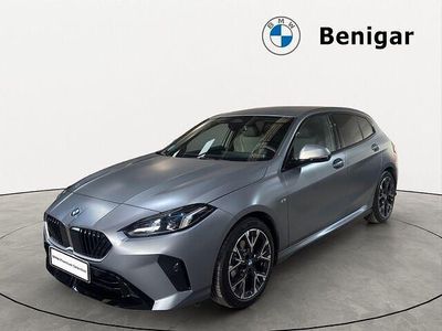 Gris Usado 2024 BMW 120 Comfort Edition Utilitario | 39.900 € (Caro)