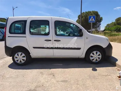 Begagnad Renault Kangoo Expression 85 HK (62 kW) 2009 Vit Kombi