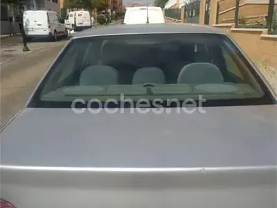 Używany Peugeot 406 110 KM (80 kW) 1999 Szary Sedan/Limuzyna