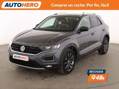 Usado VW T-Roc Sportline 150 CV (110 kW) 2018 Gris / plata SUV
