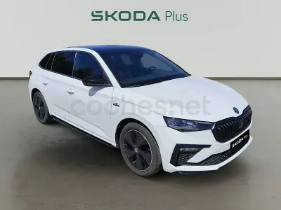 Usado Skoda Scala Monte Carlo 115 CV (84 kW) 2025 Blanco Utilitario