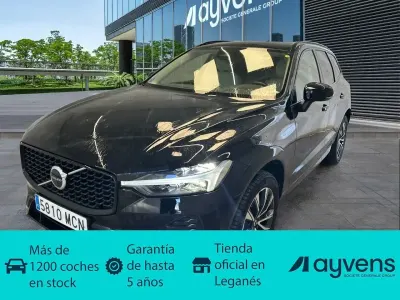 Käytetty Volvo XC60 Plus 197 HP (144 kW) 2022 Musta Katumaasturi