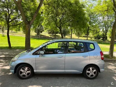 Usado Honda Jazz ES 83 CV (61 kW) 2007 Azul Utilitario