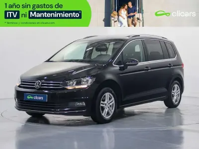 Usado VW Touran Sport 150 CV (110 kW) 2022 Azul Monovolumen