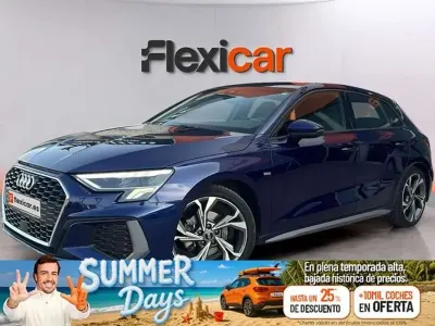 Usado Audi A3 Premium 150 CV (110 kW) 2021 Azul Berlina