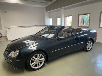 Usado Mercedes CLK320 Elegance 224 CV (164 kW) 2005 Azul Descapotable