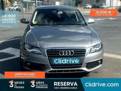 Usado Audi A4 Premium 140 CV (102 kW) 2011 Gris Berlina