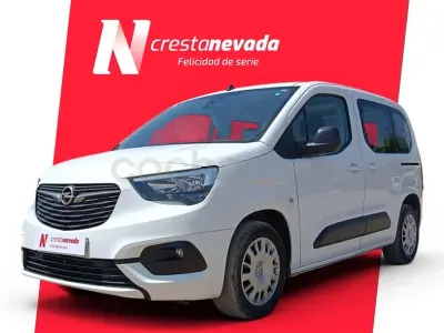 Usado Opel Combo Life Edition+ 102 CV (75 kW) 2021 Blanco Monovolumen