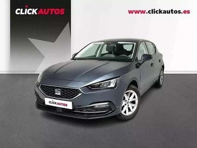 Usado Seat Leon Style 111 CV (81 kW) 2024 Gris Utilitario