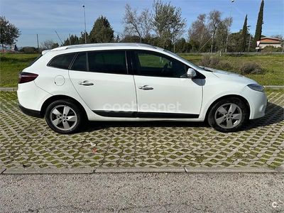 Usado Renault Mégane GrandTour Expression 105 CV (77 kW) 2009 Blanco Familiar