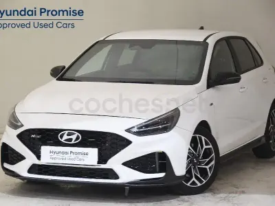 Usado Hyundai i30 N Line 100 CV (73 kW) 2025 Blanco Berlina